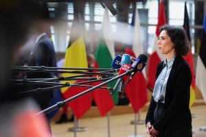 وزيرة خارجية بلجيكا: يجب وقف المأساة الإنسانية بغـ.ـزة
