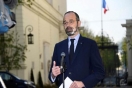 الحكومة الفرنسية تستقيل
