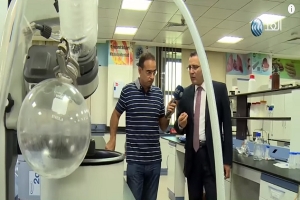 بالفيديو:برنامج &quot;ساعة من مصر&quot; على قناة الغد يستعرض ابتكارات جامعة زويل في البحث العلمي 