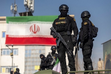 الشرطة الإيرانية تُمهل مثيري الشغب 3 أيام لتسليم أنفسهم