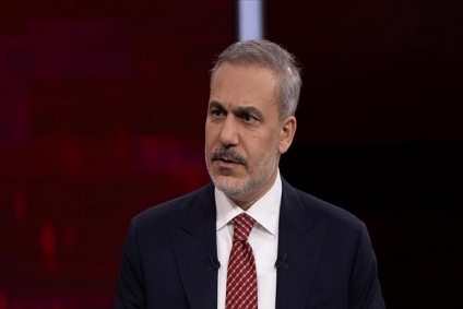 وزير الخارجية التركي: نتن-ياهو يحاول التستر على الإبادة التي يرتكبها في غزة