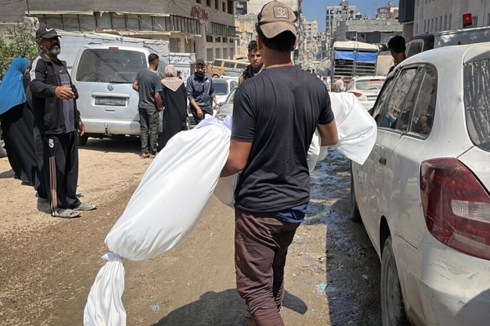 غزة: استـ،ـشهاد 36 شخصا بقصف إسرائيلي جديد طال مراكز توزيع المساعدات