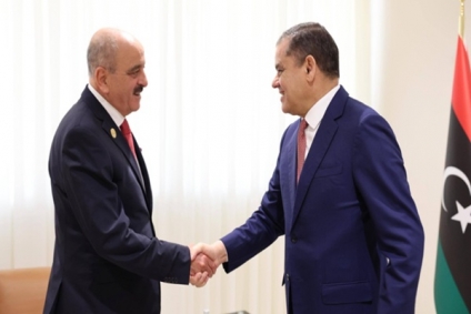 الدبيبة يشدّد على توطيد التعاون مع تونس ويحثّ على حضور ليبي فاعل في منتدى الاستثمار