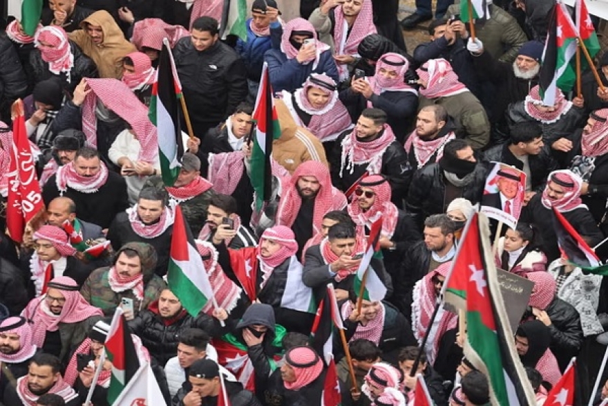 تقرير.. الأردن تستخدم أداة صهـ.ـيونية لاستخراج بيانات هواتف الناشطين الداعمين لغزة