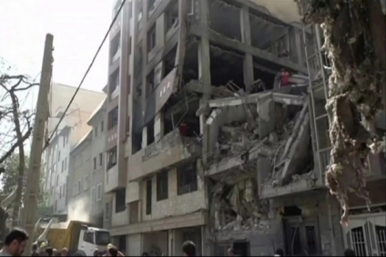 باحث في الشأن الإقليمي: التصعيد بدأ قبل انتهاء المهلة واستهداف البنى التحتية الإيرانية جريمة حرب