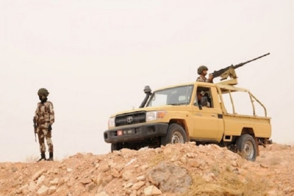 وفاة شاب خلال تصدي الوحدات العسكرية لسيارة تهريب في المنطقة العازلة