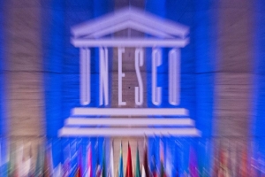 الـ&quot;يونسكو&quot; تطالب بإطلاق سراح 4 موظفين محتجزين في اليمن &quot;فورا&quot;