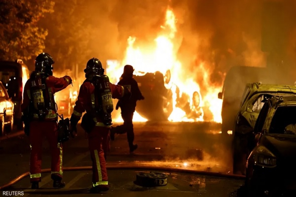فرنسا... توقيف 150 شخصا بعد ليلة عنف بعد مقتل شاب على يد الشرطة