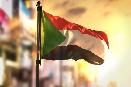فرنسا تُهدد بعدم شطب ديون السودان في حال استمر الانقلاب