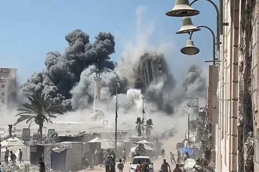 إدارة برج مشتهى بغزة: نؤوي نازحين ولا وجود لأنشطة عسكرية