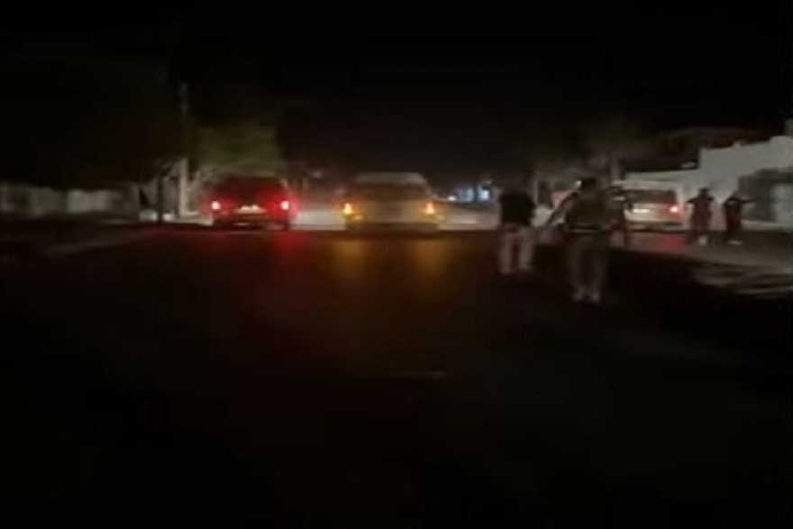 حالة احتقان كبيرة في المزونة... مناوشات ليلية بين الأمن والمحتجين