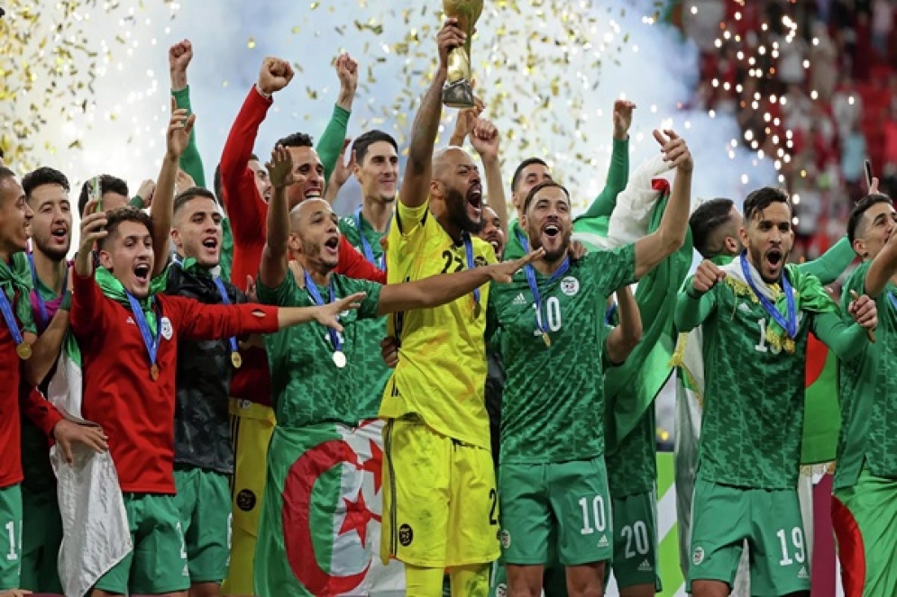 بسبب ميسي.. شكوى رسمية من المنتخب الجزائري إلى "الفيفا"