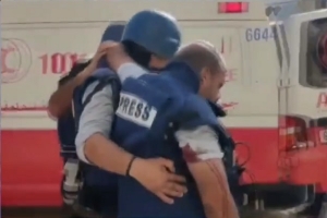 مُجدّدا.... قوات الاحتلال تستهدف الصحفيين بالرصاص في نابلس (فيديو)