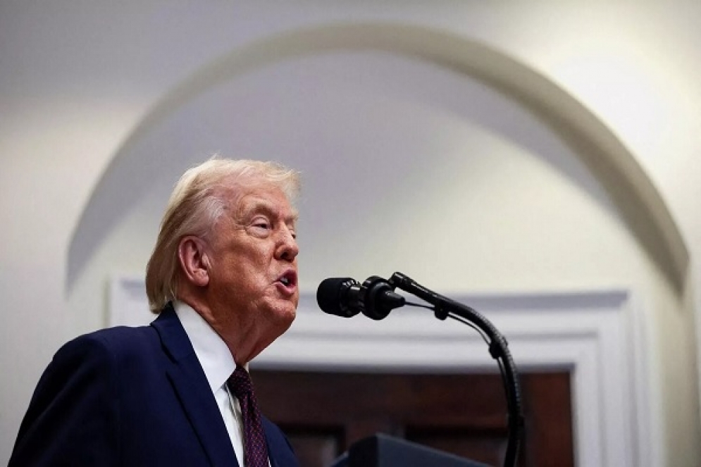 ترامب يعد كل مواطن في غرينلاند بمليون دولار!