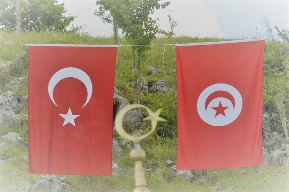 سفارة تونس بأنقرة توجّه نداء للتونسيين المتواجدين في المناطق المنكوبة
