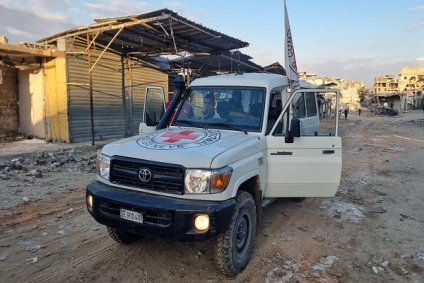 إعلام صهيوني: توقعات بتسليم جثماني أسيرين اليوم