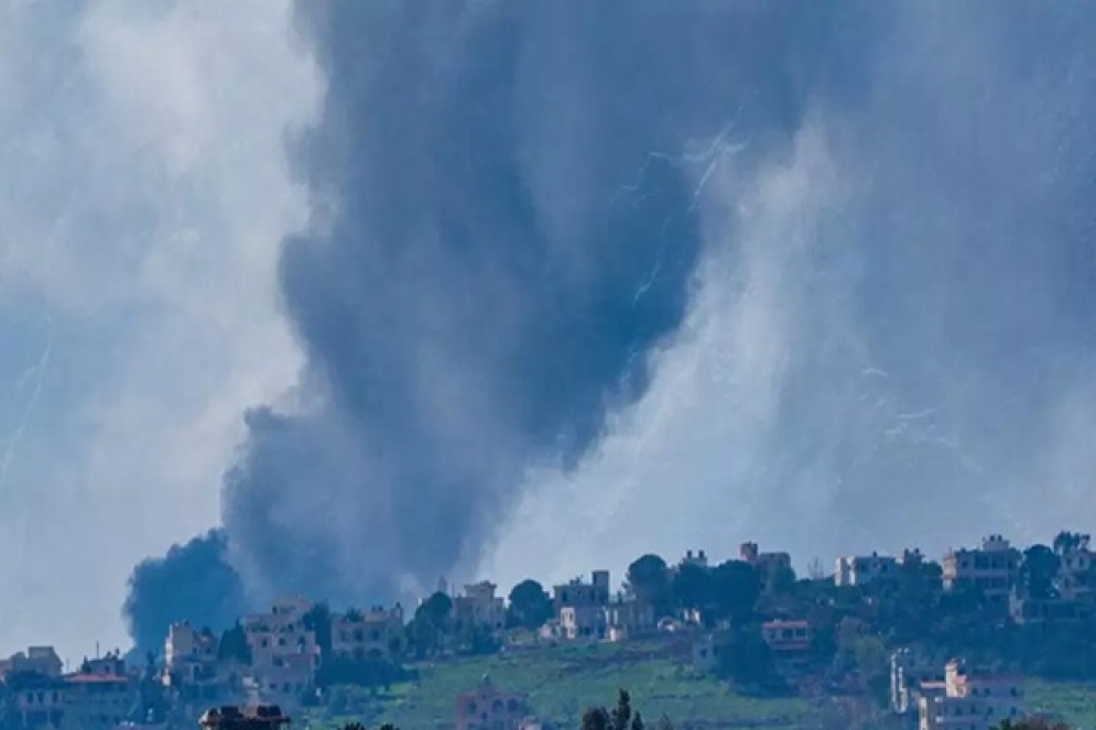 "يسرائيل هيوم": تبدو تهديدات إسرائيل جوفاء في ظل اختبار حـ.ـزب الله لحدوده في لبنان