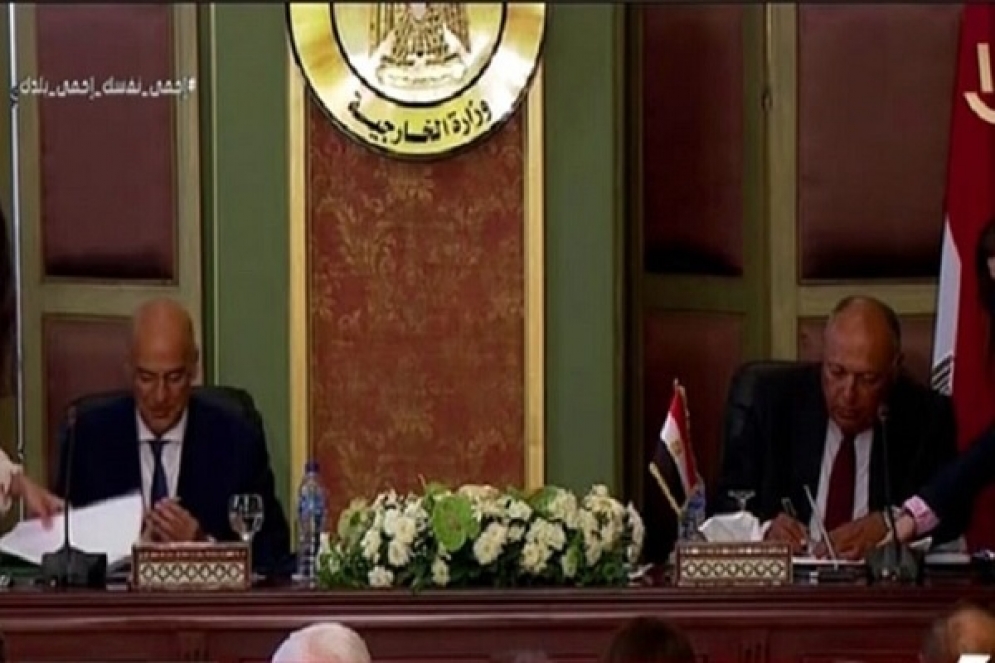 مصر واليونان توقعان اتفاقية تعيين الحدود البحرية بين البلدين 