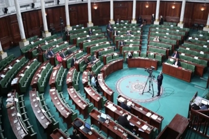 البرلمان.. المصادقة على اتفاقية قرض لتطوير النقل الحديدي للفسفاط