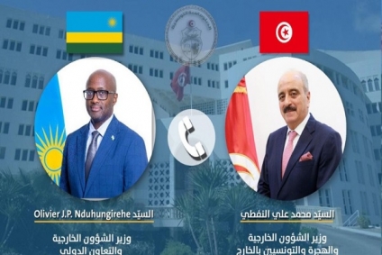 وزير الخارجية يبحث مع نظيره الرواندي تعزيز التعاون الثنائي والأمن والاستقرار في إفريقيا