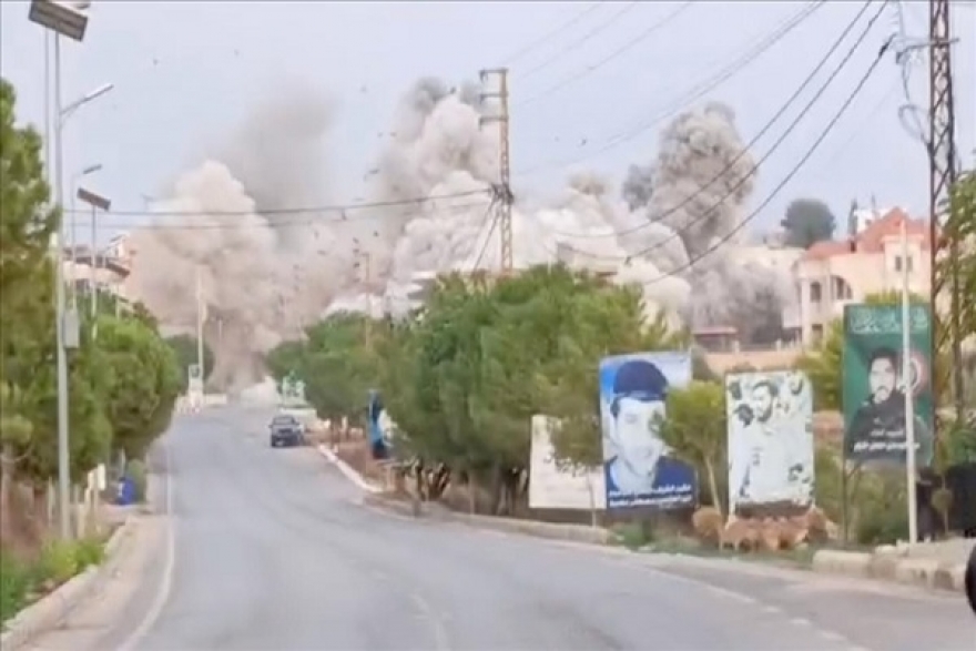 غارات صهيونية على 4 بلدات جنوبي لبنان