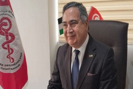 عميد الأطباء: 'التراجع عن الزيادة في التعريفة كان قرارًا شجاعًا..."