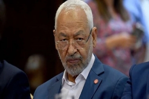 بعد مهاتفته للسراج و رئيس المجلس الرئاسي الليبي: أربع كتل برلمانية تطالب بمساءلة الغنوشي 