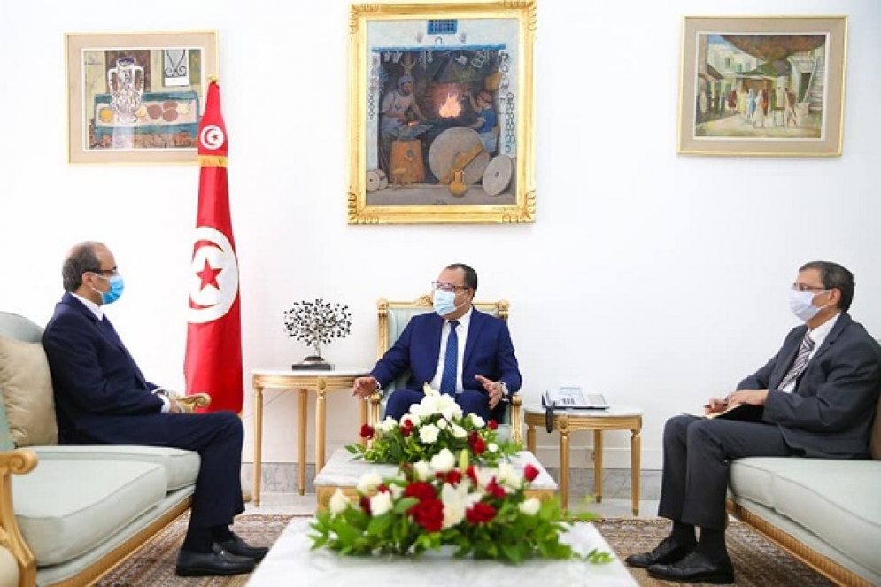 سفير السعودية يؤكد استعداد بلاده لمزيد إرسال المساعدات الطبية لتونس