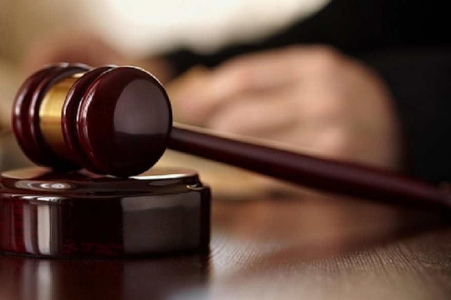 في قضية تحيل الكتروني...السجن لإطارات وأعوان بمؤسسة مالية عمومية