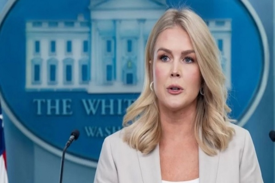  &#039;&#039;أمك من فعلت&#039;&#039;...رد صادم من متحدثة البيت الأبيض على سؤال صحفي بشأن قمة ترامب وبوتين