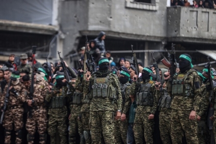 نيويورك تايمز نقلا عن مصادر: حماس تستعيد قوتها بقطاع غزة وتملأ الفراغ