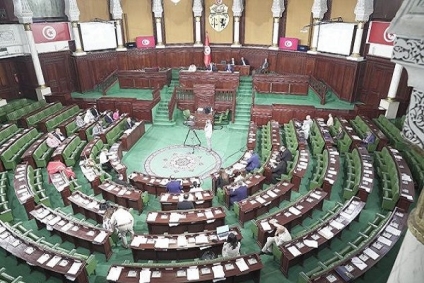 البرلمان يشرع في مناقشة مشروع قانون يتعلّق بالحماية المدنية