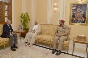 أبو الغيط في سلطنة عمان لبحث الأوضاع في ليبيا واليمن