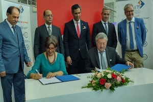 إمضاء اتفاقية لتشغيل تونسيين في القطاع السياحي بفرنسا