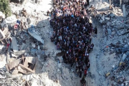 شهداء وجرحى إثر استهداف نازحين في حي الزيتون بقطاع غزة