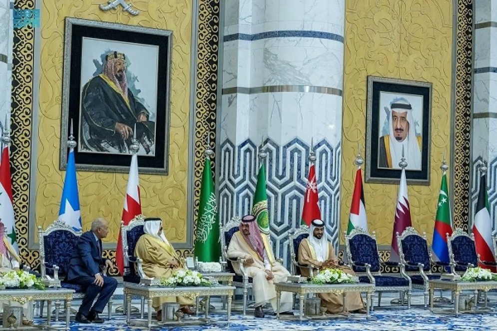 القمة العربية...بدأ توافد القادة العرب على جدة