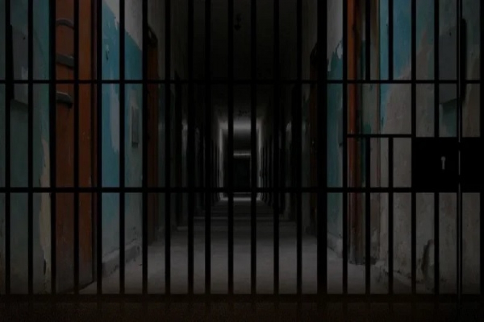  السجن في حق أجنبي وزوجته بتهمة ترويج المخدرات