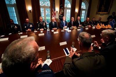 "وال ستريت جورنال" : ثلاثة خيارات كانت عند ترامب لضرب سوريا والجيش الروسي كان هدفا