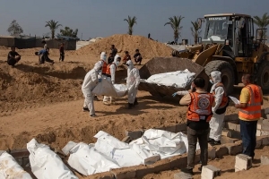 الاحتلال الصهيوني يُسلم 15 جثمانا في إطار اتفاق وقف إطلاق النار بغزة