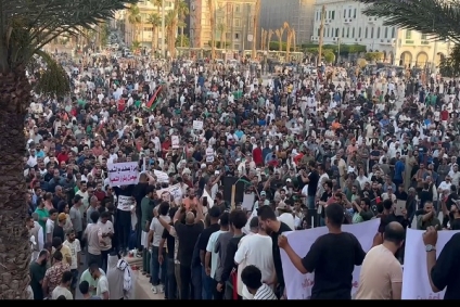 ليبيا.. المتظاهرون يمنحون المجلس الرئاسي 24 ساعة لتنفيذ مطالبهم