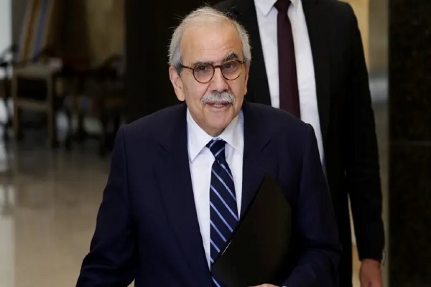 رئيس وزراء اللبناني: ينبغي على حزب الله يأن يصبح حزباً سياسياً حصراً