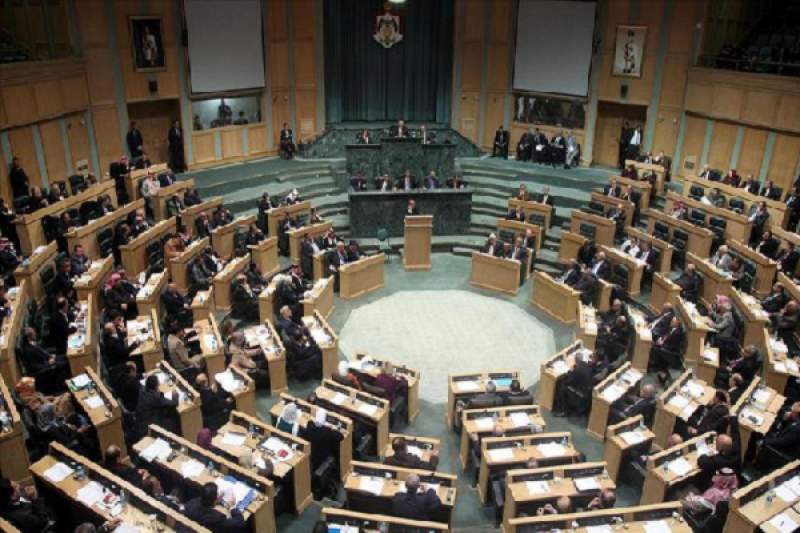 البرلمان الأردني يصوت على حظر بيع وتأجير الأراضي للإسرائيليين