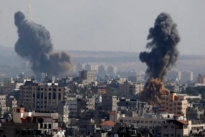 الجيش الصهيوني يُجدد غاراته على قطاع غزة والفصائل الفلسطينية ترد برشقات صاروخية الأراضي المحتلة