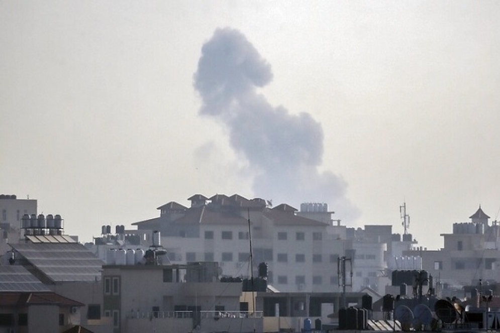 استشهاد 20  فلسطينيا و جرح آخرين  في غارات صهيونية على قطاع غزة